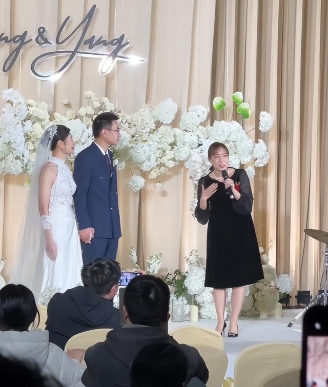 参加15年好友婚礼用河南话送祝福：中马竞合作伙伴石川佳纯来中国了！到郑州