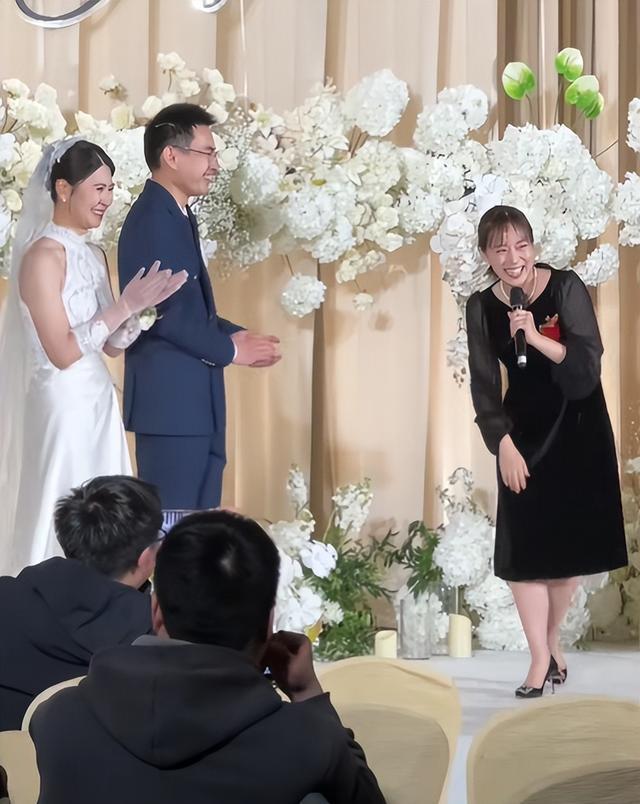 参加15年好友婚礼用河南话送祝福：中马竞合作伙伴石川佳纯来中国了！到郑州(图2)